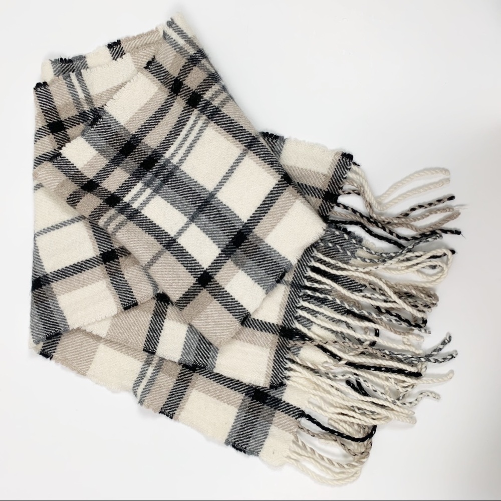 Banana Republic Cream Rabbit/Cashmere Plaid Scarf
